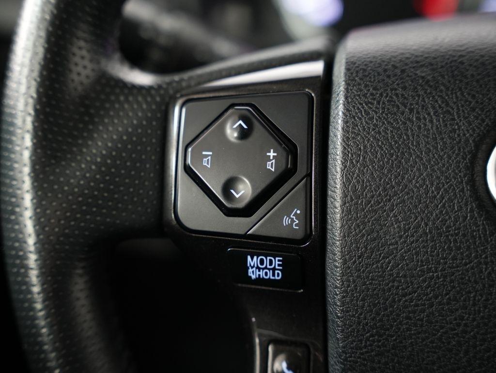 Toyota 4Runner TRD Off Road Premium 4WD (Natl) 2020