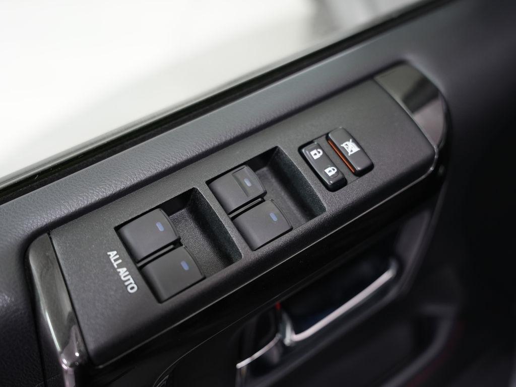 Toyota 4Runner TRD Off Road Premium 4WD (Natl) 2020