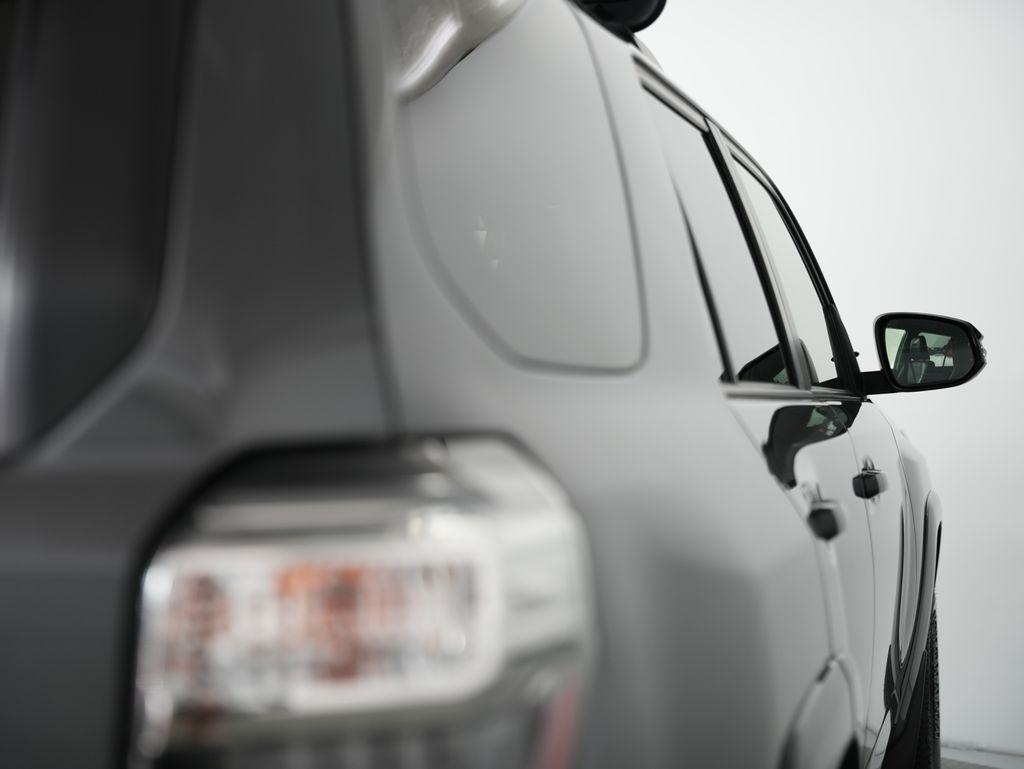 Toyota 4Runner TRD Off Road Premium 4WD (Natl) 2020