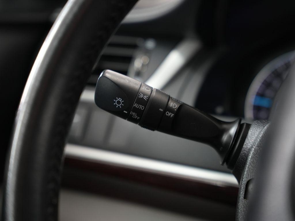 Toyota Camry 2014.5 4dr Sdn I4 Auto SE Sport (Natl) 2014