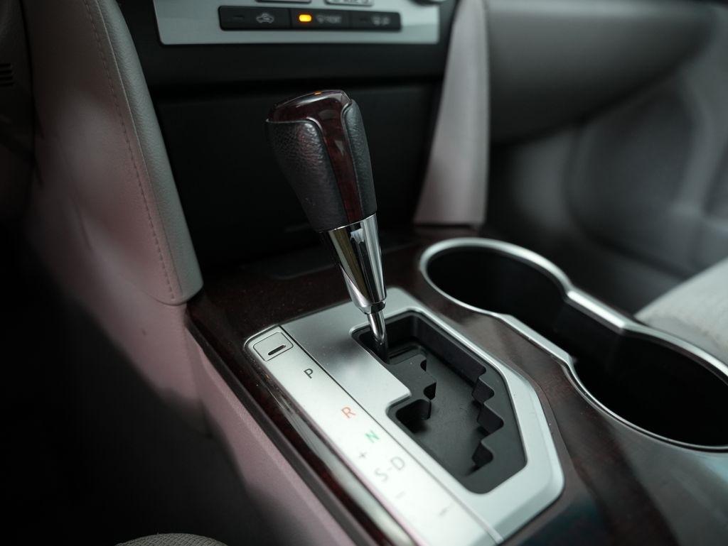 Toyota Camry 2014.5 4dr Sdn I4 Auto SE Sport (Natl) 2014