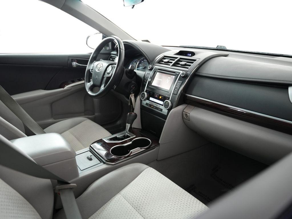 Toyota Camry 2014.5 4dr Sdn I4 Auto SE Sport (Natl) 2014