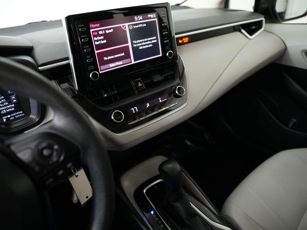 Toyota Corolla LE CVT (Natl) 2020