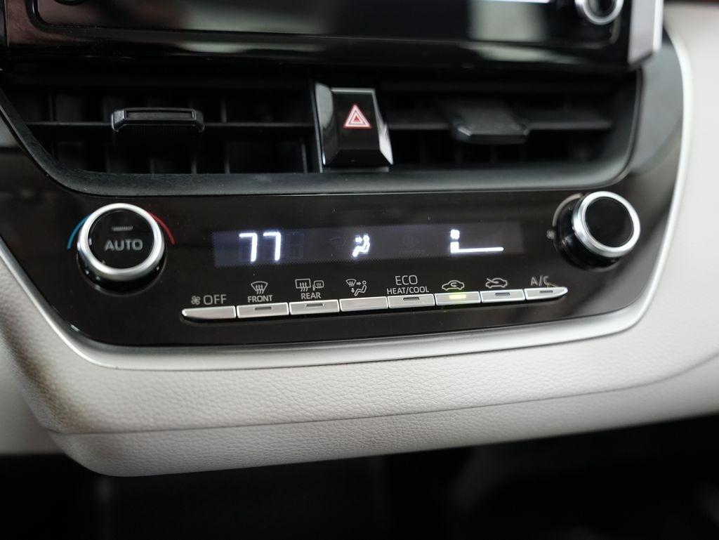 Toyota Corolla LE CVT (Natl) 2020