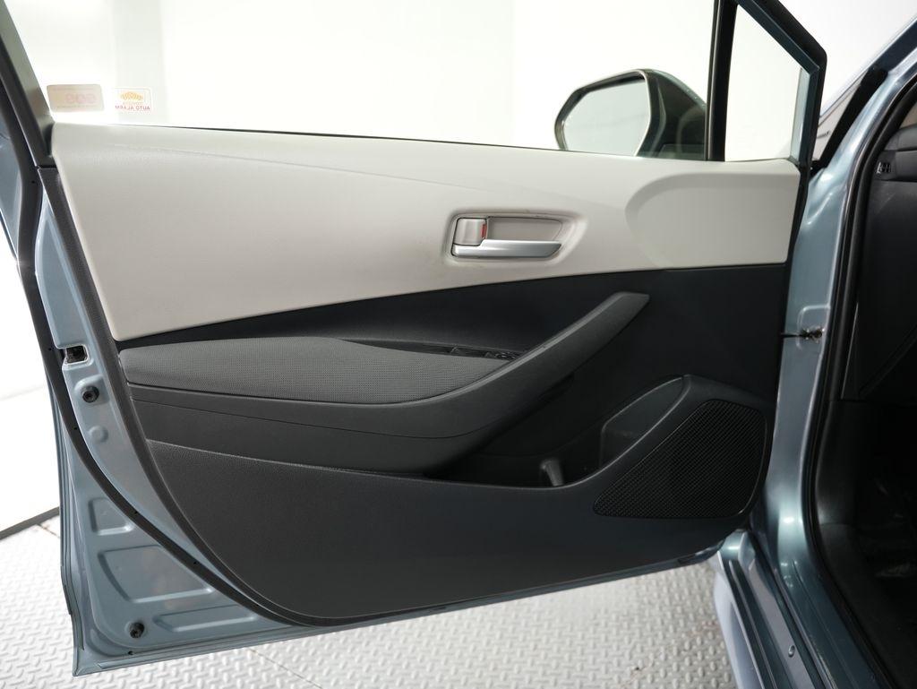 Toyota Corolla LE CVT (Natl) 2020