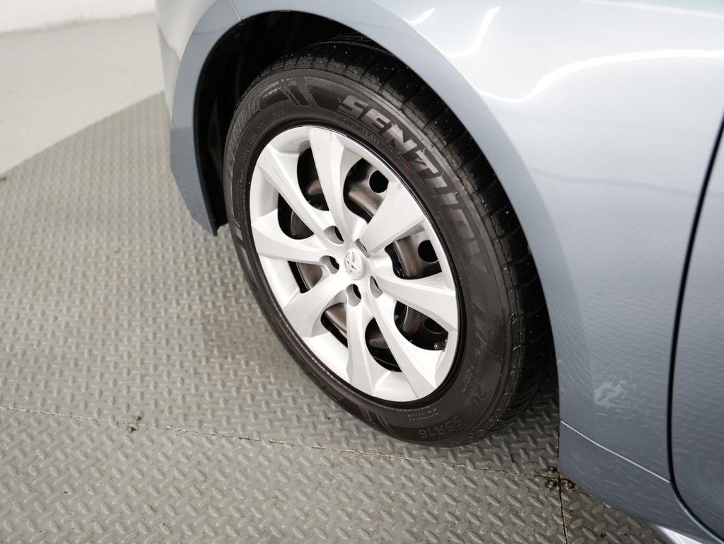 Toyota Corolla LE CVT (Natl) 2020