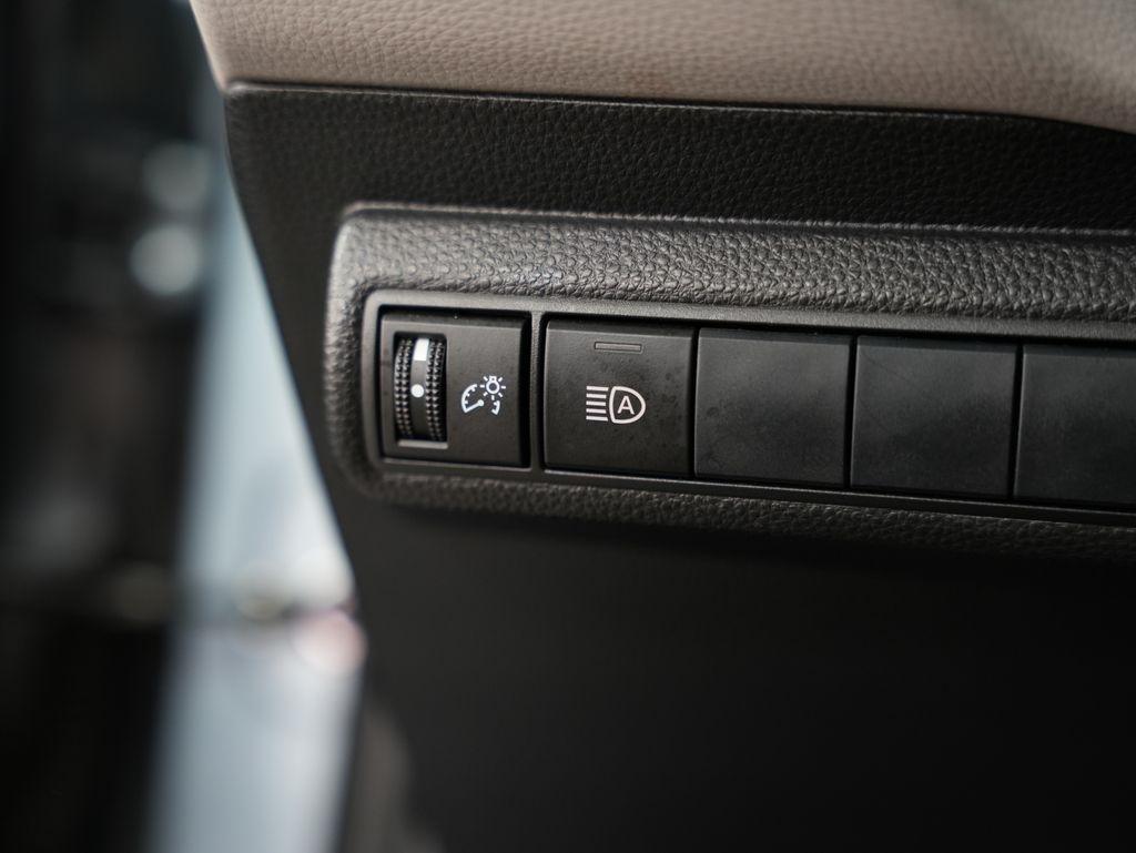 Toyota Corolla LE CVT (Natl) 2020