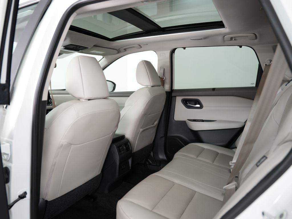 Nissan Rogue AWD SV *Ltd Avail* 2023