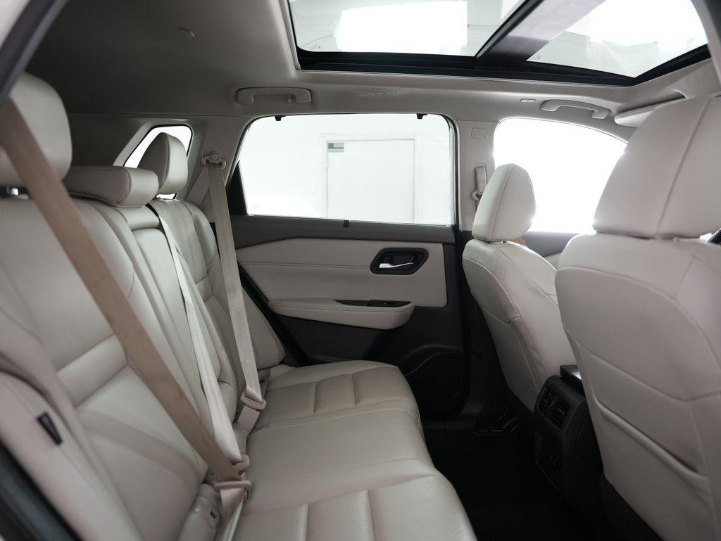 Nissan Rogue AWD SV *Ltd Avail* 2023