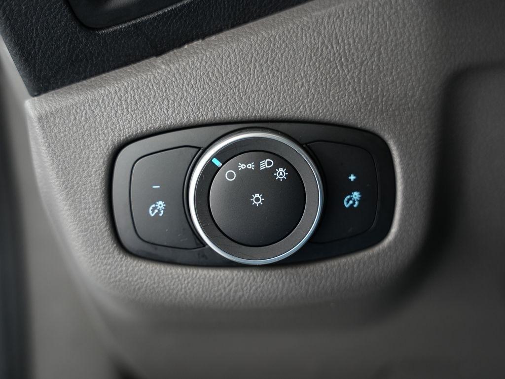 Ford Transit Connect Van XL LWB w/Rear Symmetrical Doors 2021