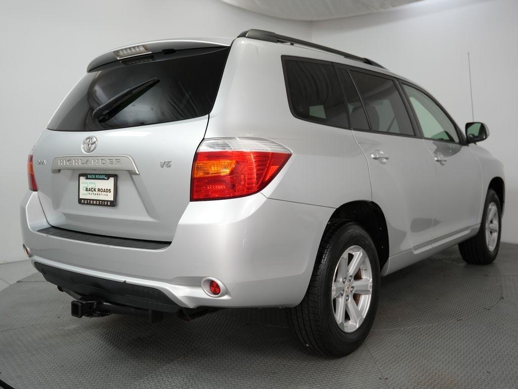 Toyota Highlander FWD 4dr Base (Natl) 2008