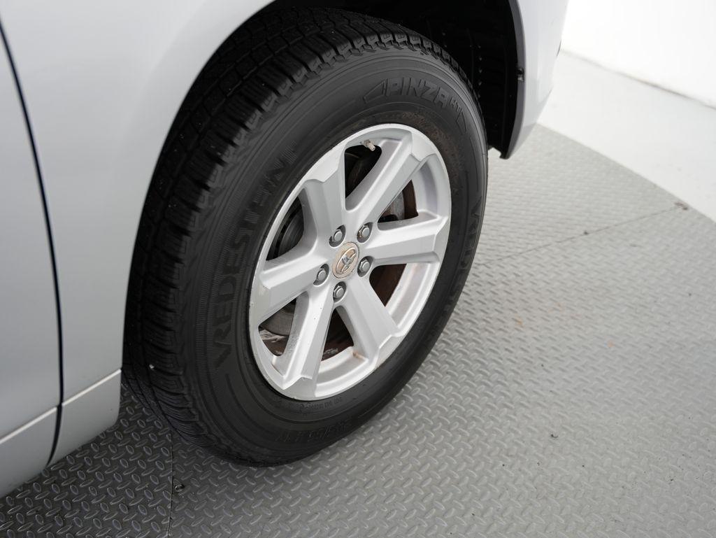 Toyota Highlander FWD 4dr Base (Natl) 2008