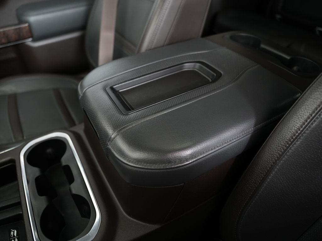 GMC Sierra 1500 4WD Crew Cab 147" Denali 2019