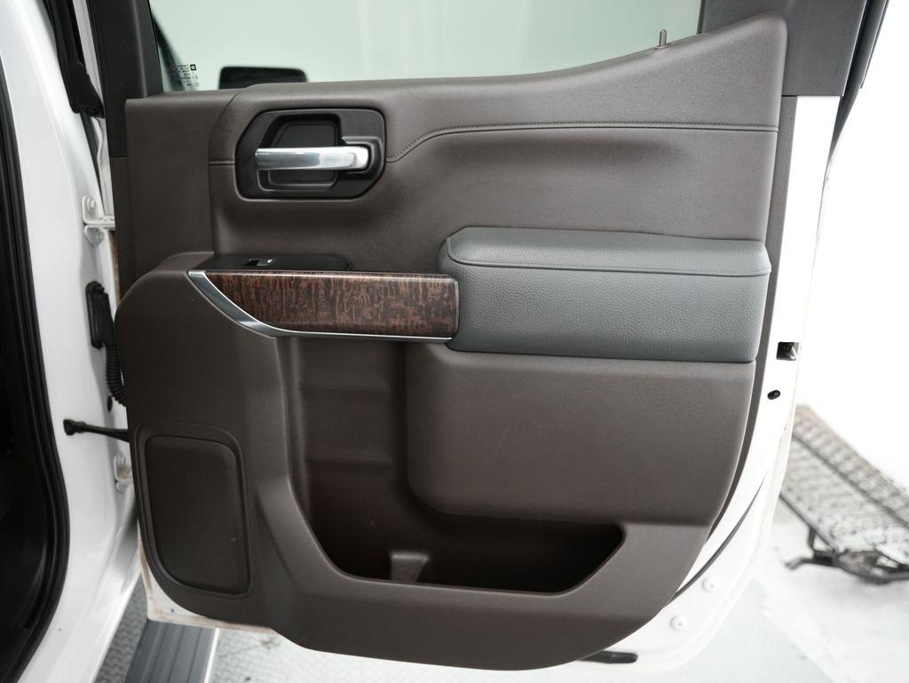 GMC Sierra 1500 4WD Crew Cab 147" Denali 2019