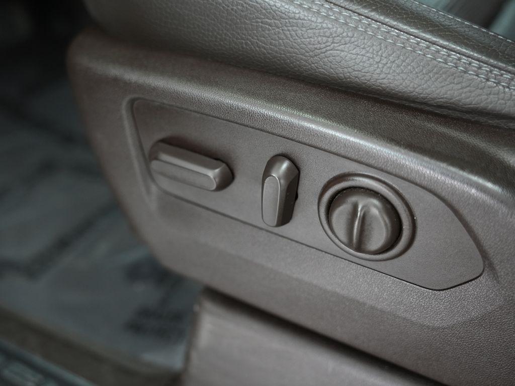 GMC Sierra 1500 4WD Crew Cab 147" Denali 2019