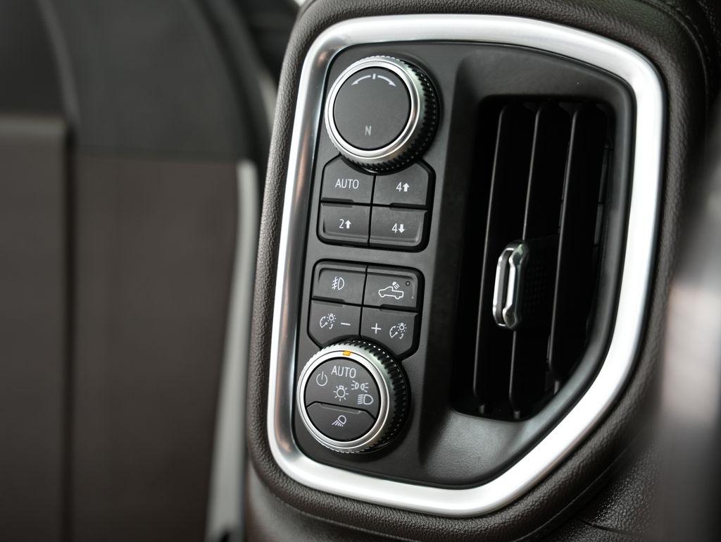 GMC Sierra 1500 4WD Crew Cab 147" Denali 2019