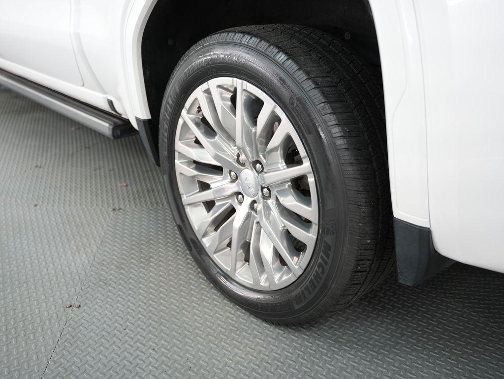 GMC Sierra 1500 4WD Crew Cab 147" Denali 2019