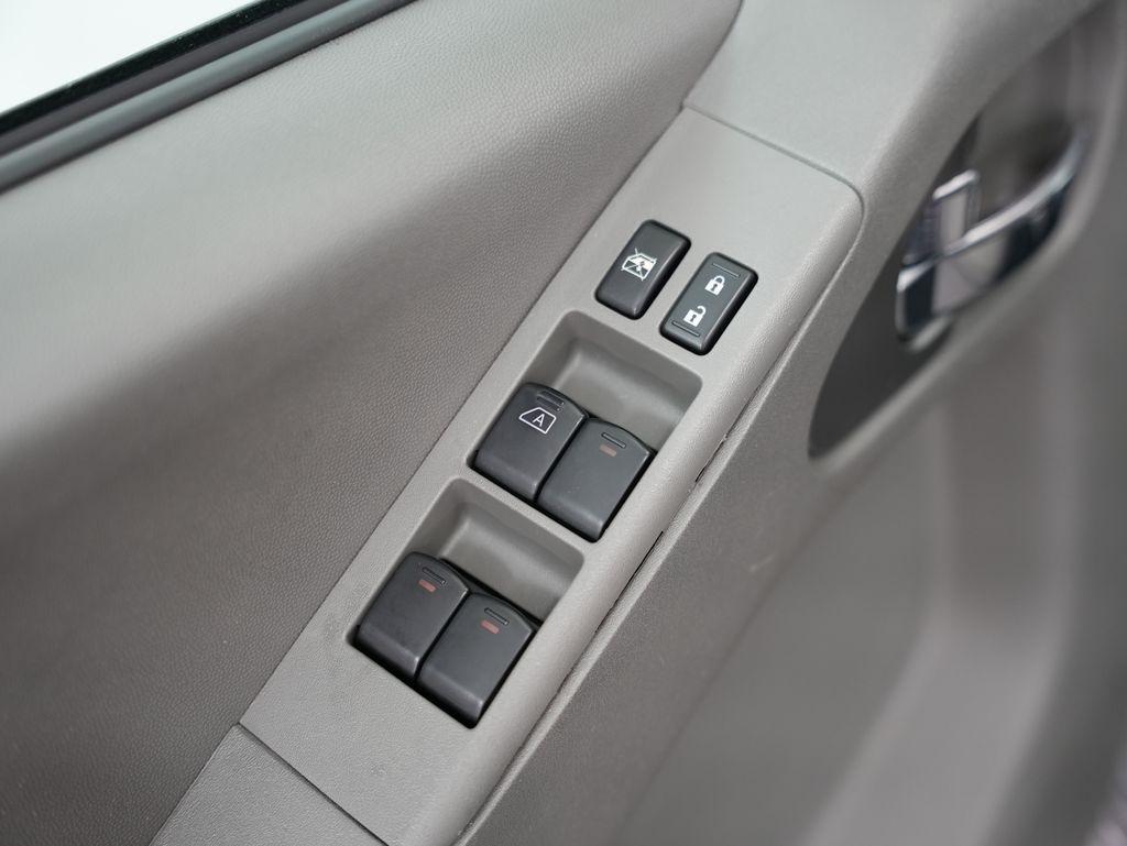 Nissan Frontier Crew Cab 4x4 SV Auto 2021