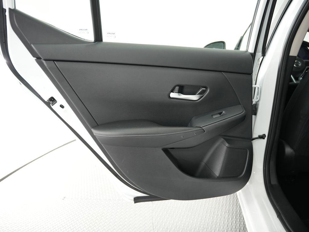 Nissan Sentra SV CVT 2023