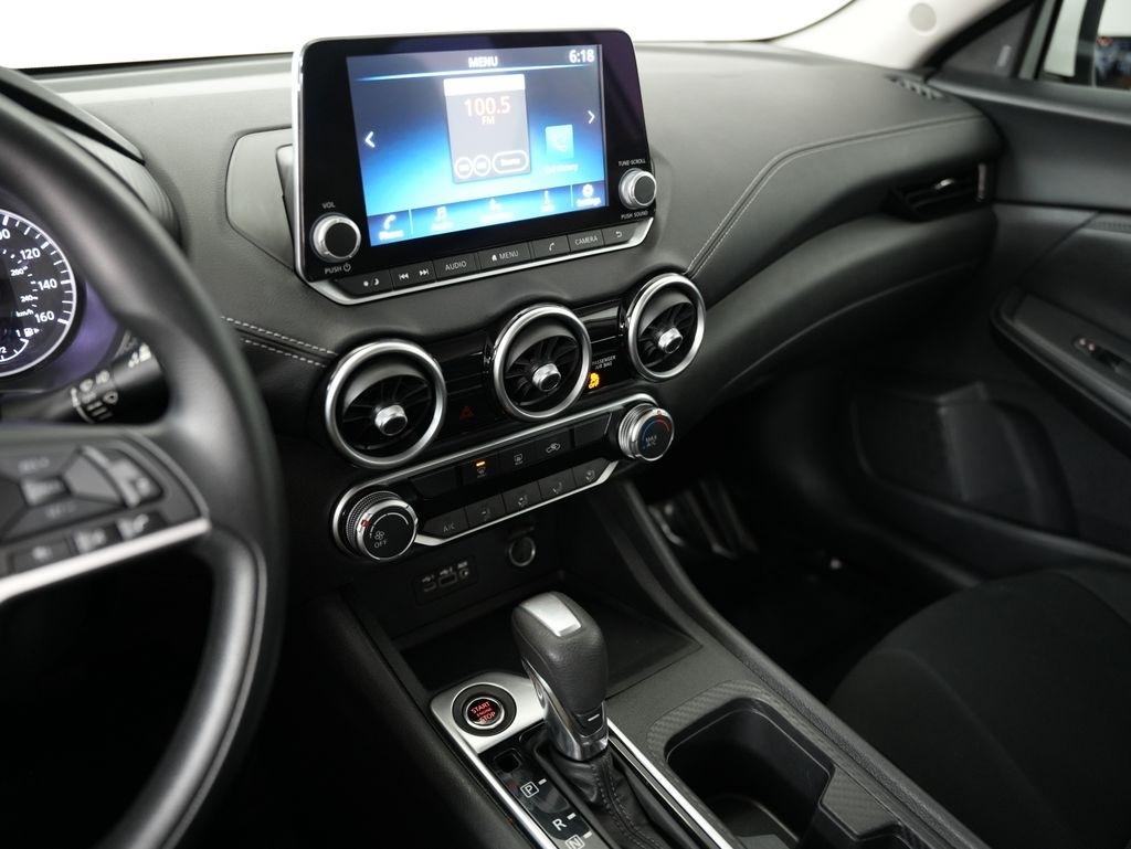 Nissan Sentra SV CVT 2023