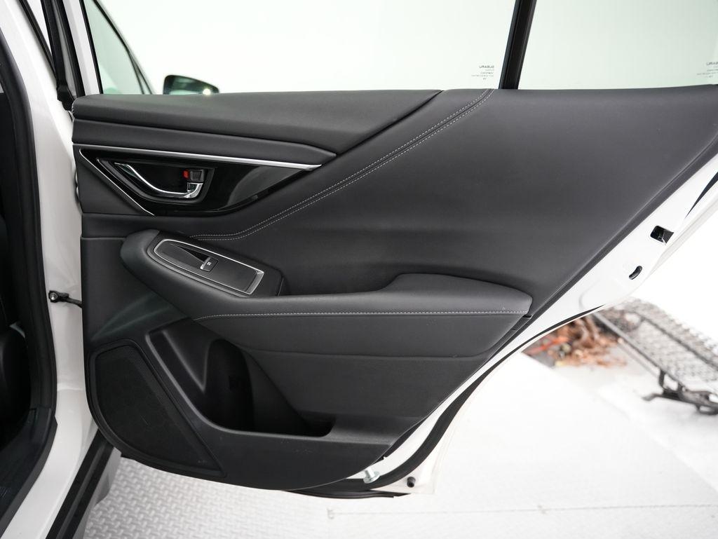 Subaru Outback Limited CVT 2020