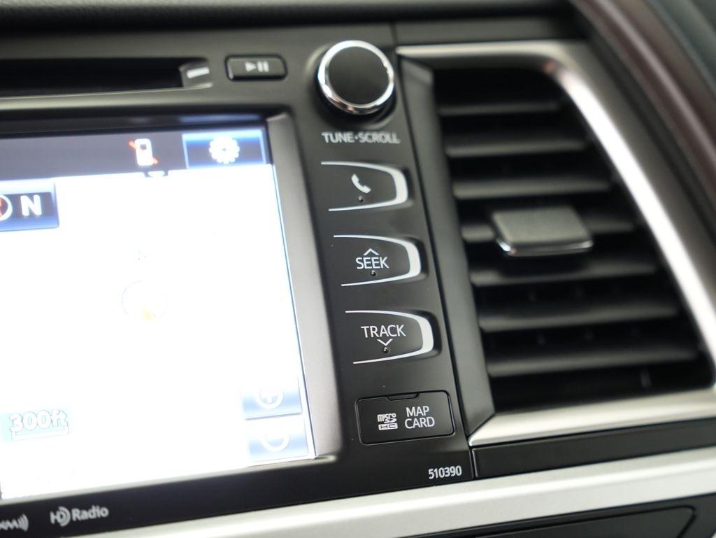 Toyota Highlander XLE V6 AWD (Natl) 2018