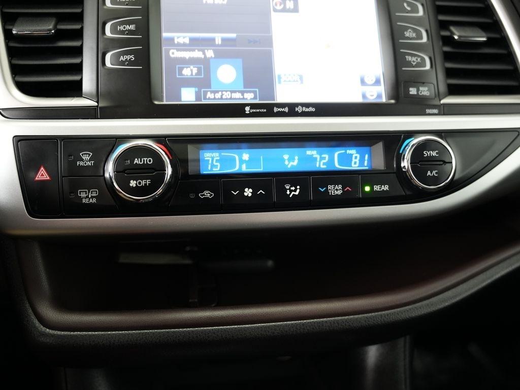 Toyota Highlander XLE V6 AWD (Natl) 2018