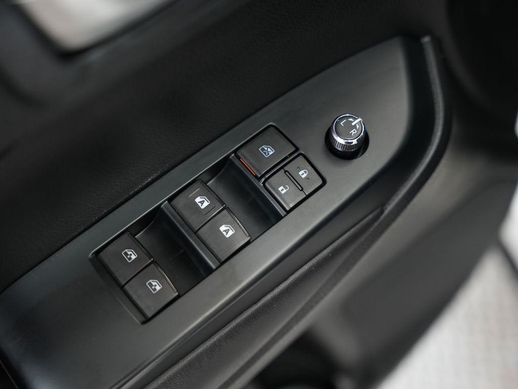 Toyota Highlander XLE V6 AWD (Natl) 2018