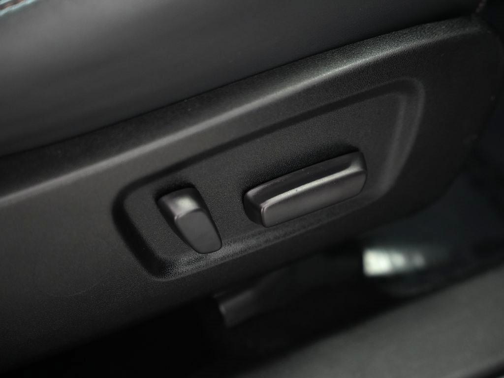 Toyota Highlander XLE V6 AWD (Natl) 2018