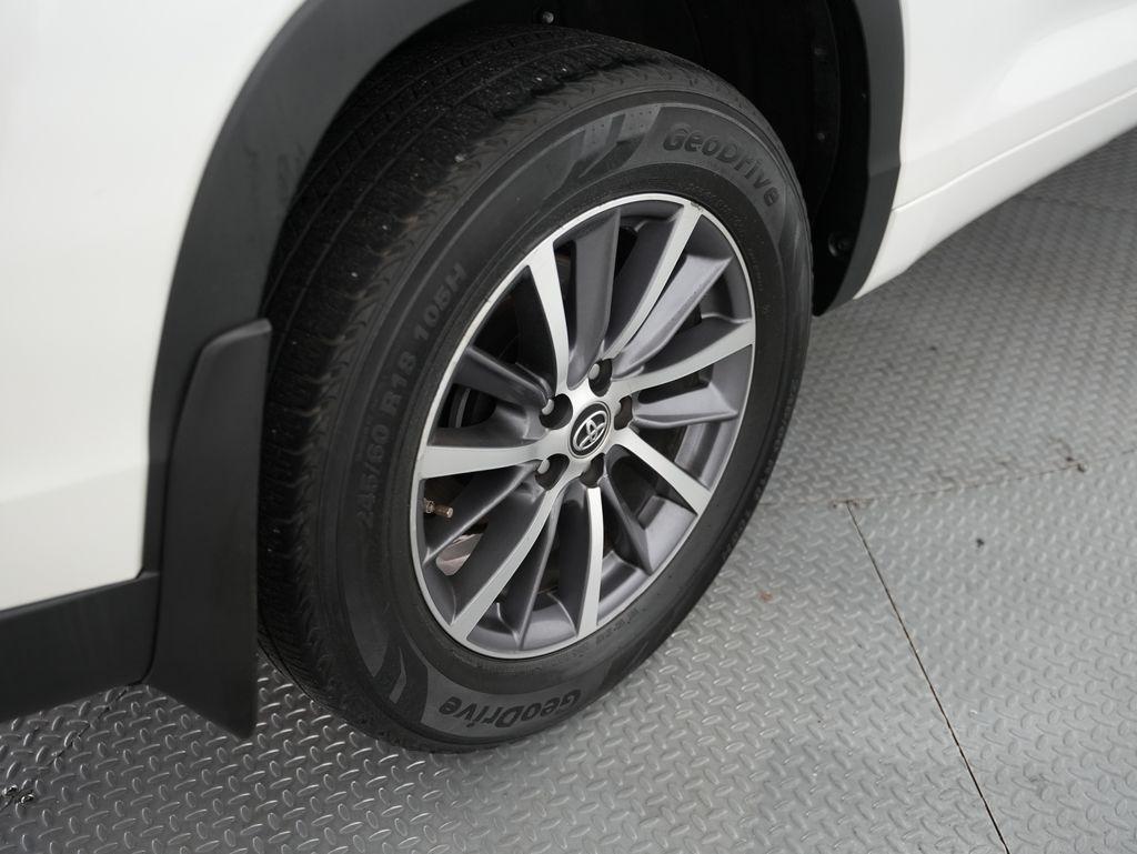 Toyota Highlander XLE V6 AWD (Natl) 2018