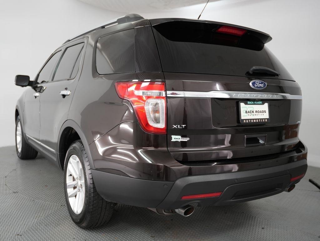 Ford Explorer 4WD 4dr XLT 2013