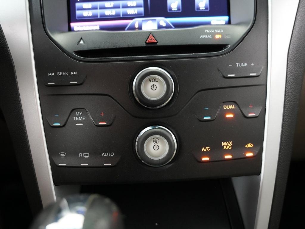 Ford Explorer 4WD 4dr XLT 2013