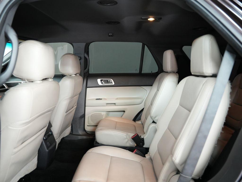 Ford Explorer 4WD 4dr XLT 2013
