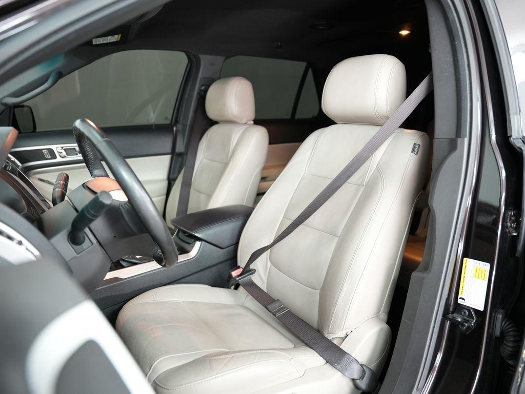 Ford Explorer 4WD 4dr XLT 2013