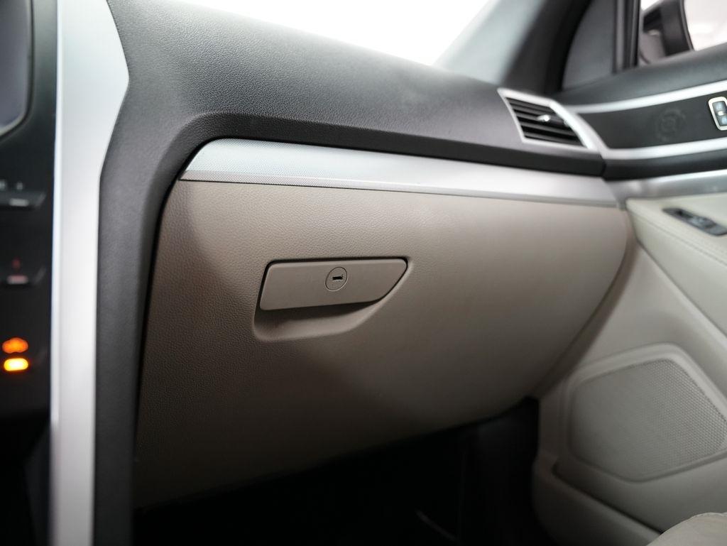 Ford Explorer 4WD 4dr XLT 2013