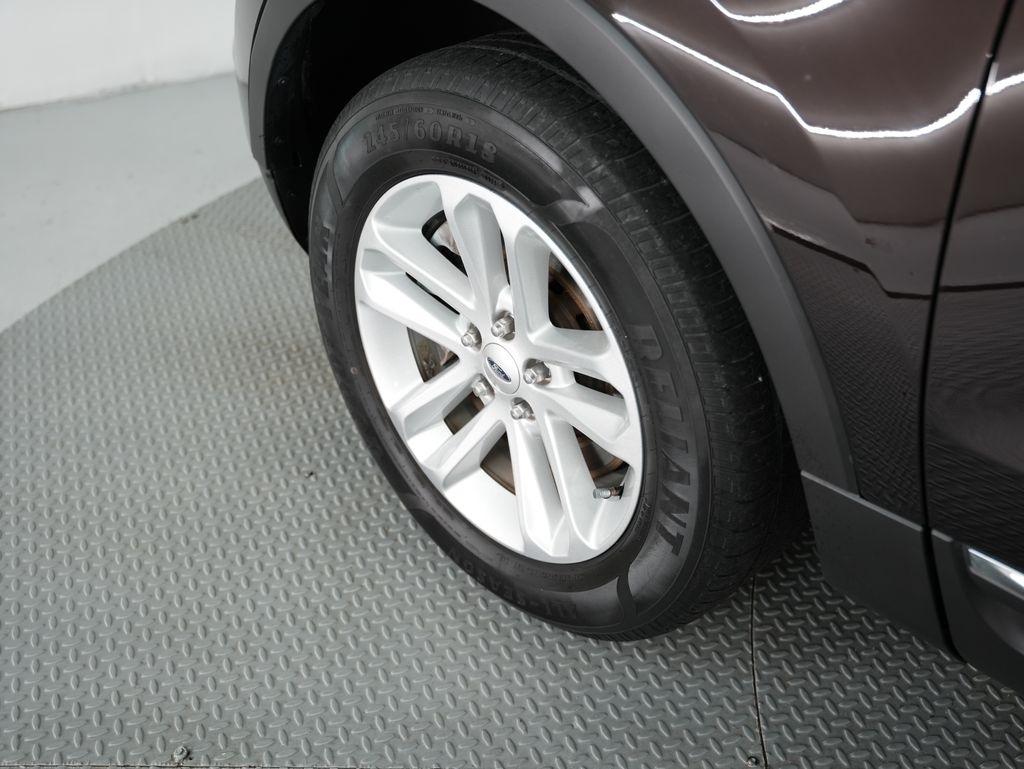 Ford Explorer 4WD 4dr XLT 2013