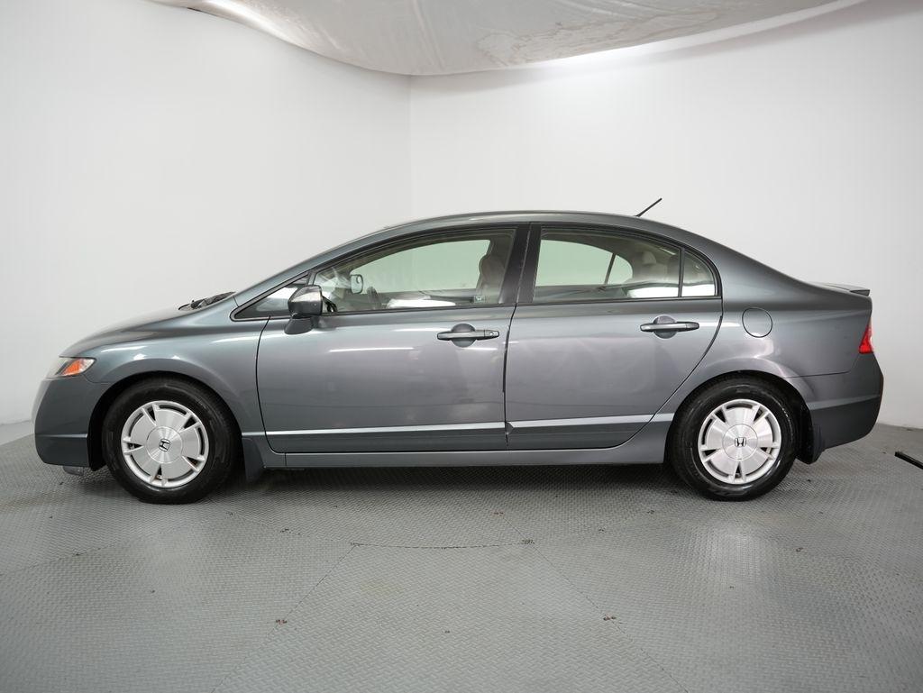 Honda Civic Hybrid 4dr Sdn L4 CVT 2011