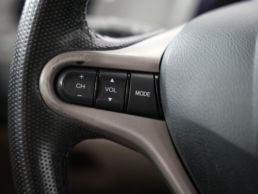 Honda Civic Hybrid 4dr Sdn L4 CVT 2011