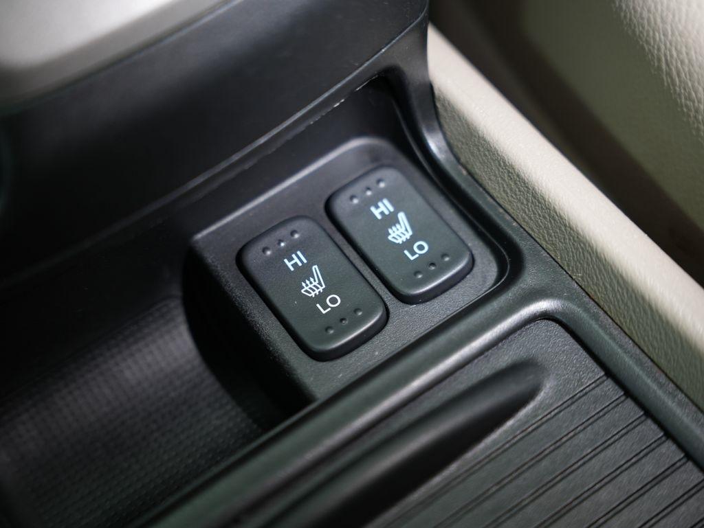 Honda Civic Hybrid 4dr Sdn L4 CVT 2011