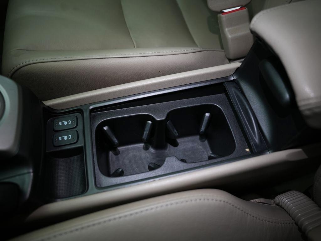 Honda Civic Hybrid 4dr Sdn L4 CVT 2011