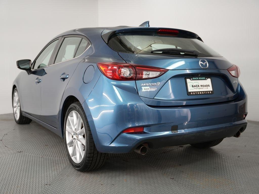 Mazda Mazda3 5-Door Grand Touring Auto 2017