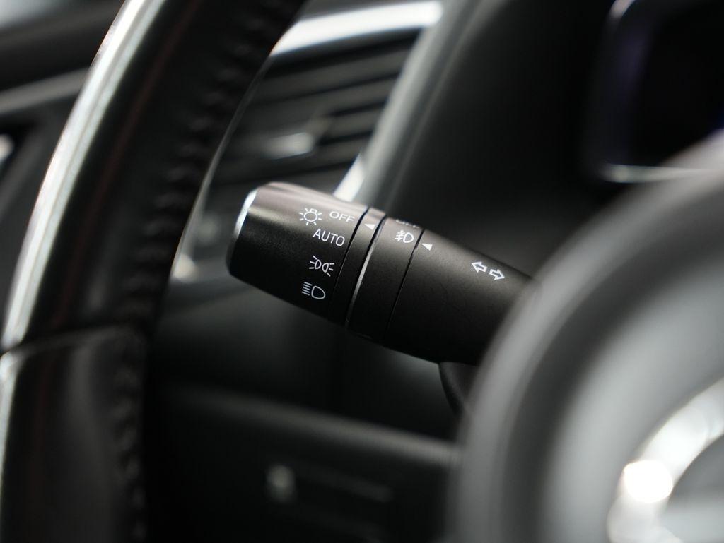 Mazda Mazda3 5-Door Grand Touring Auto 2017