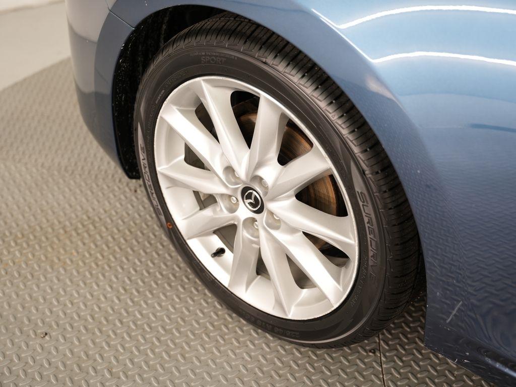 Mazda Mazda3 5-Door Grand Touring Auto 2017