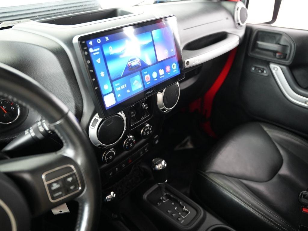 Jeep Wrangler Unlimited 4WD 4dr Rubicon 2015