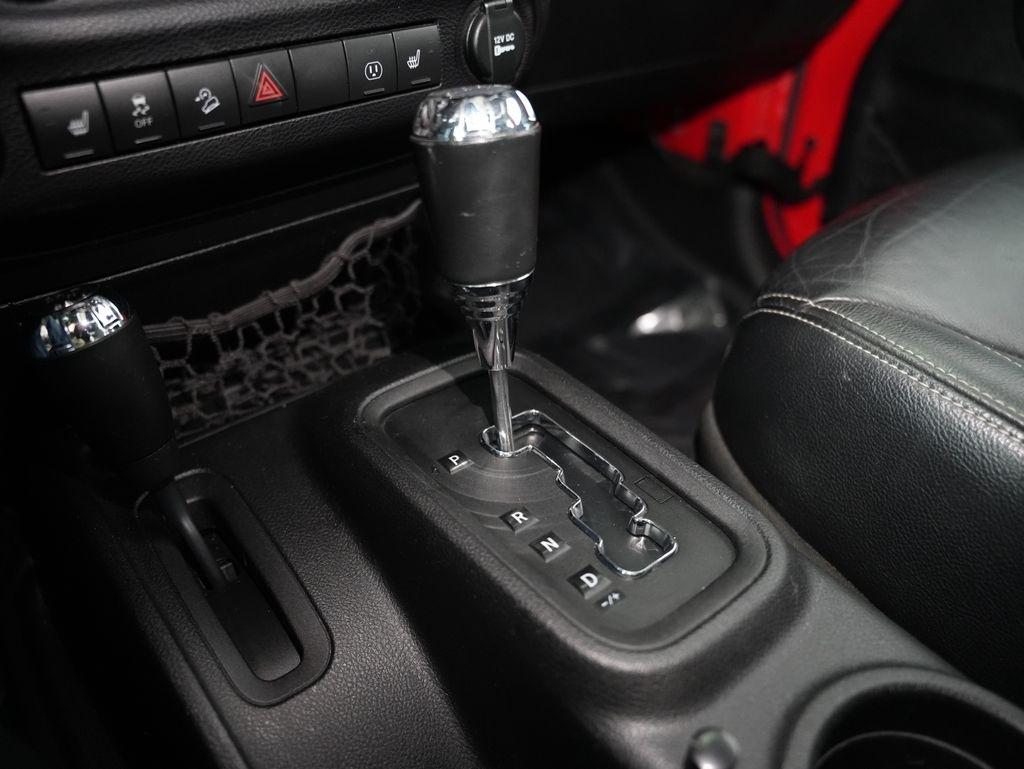 Jeep Wrangler Unlimited 4WD 4dr Rubicon 2015