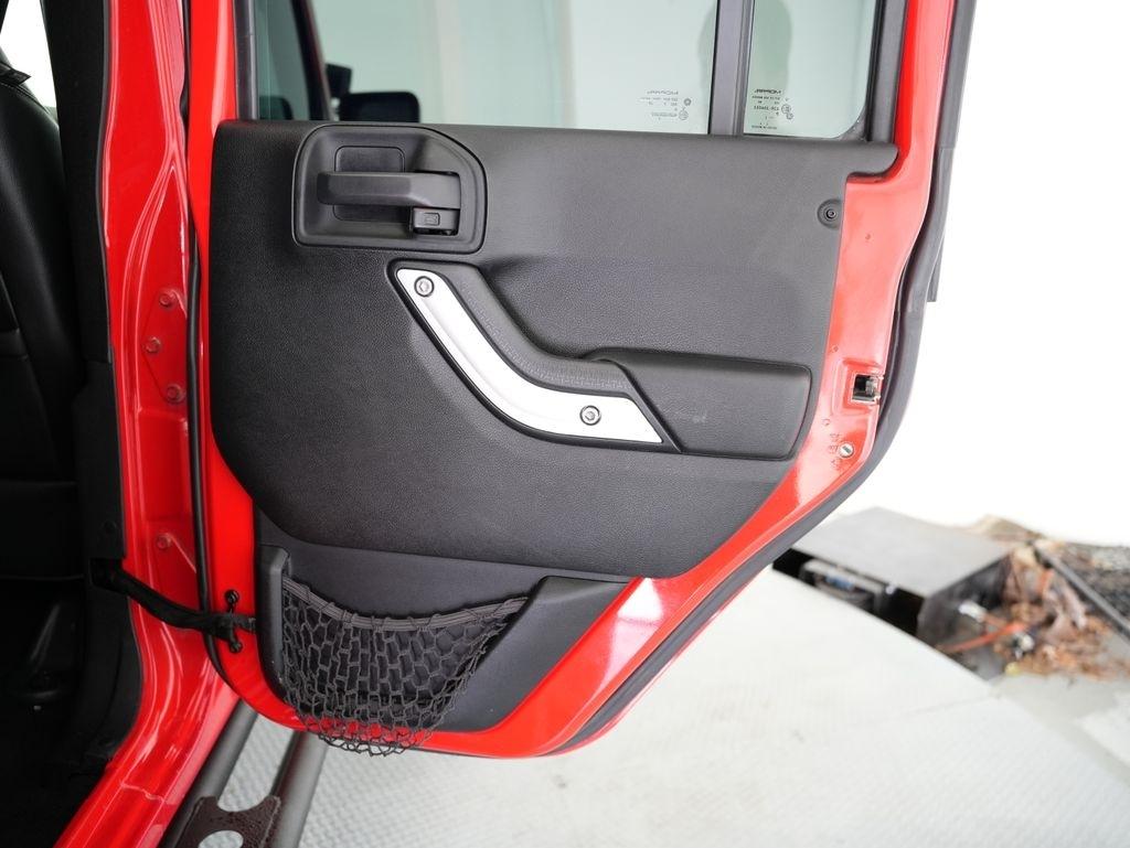 Jeep Wrangler Unlimited 4WD 4dr Rubicon 2015