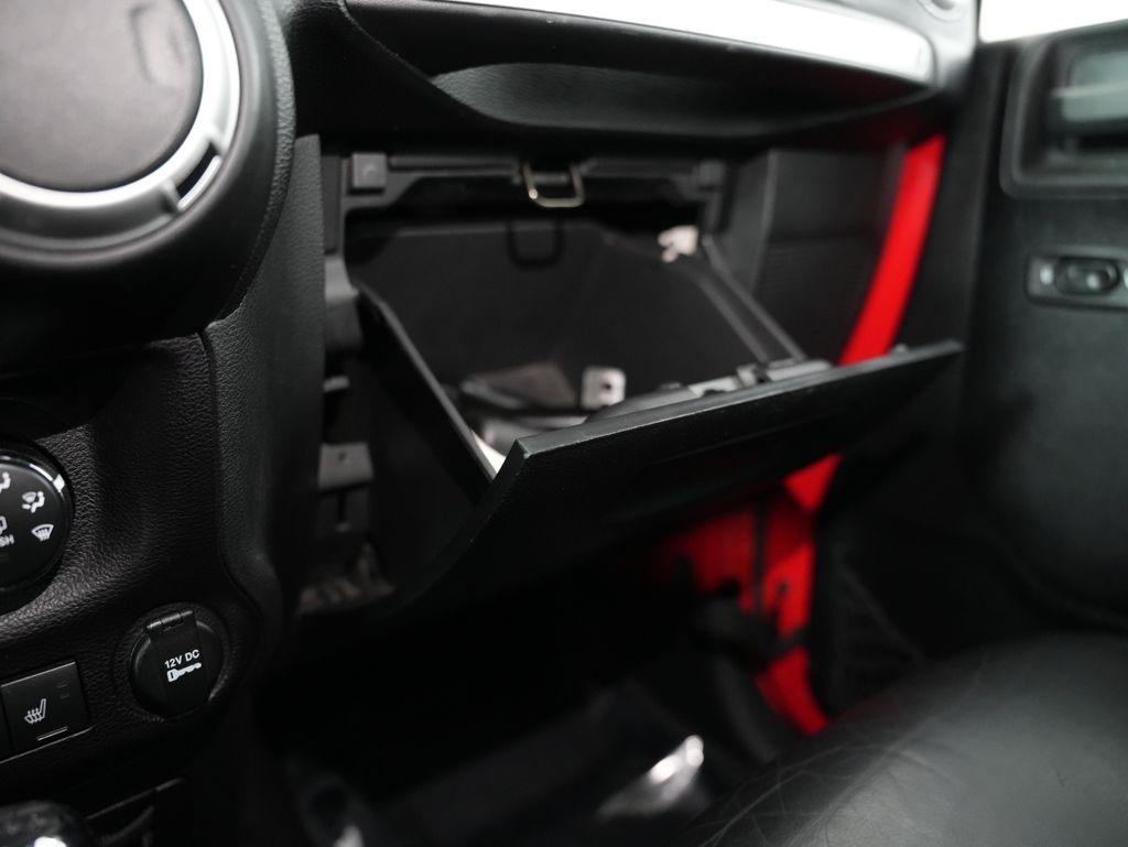 Jeep Wrangler Unlimited 4WD 4dr Rubicon 2015