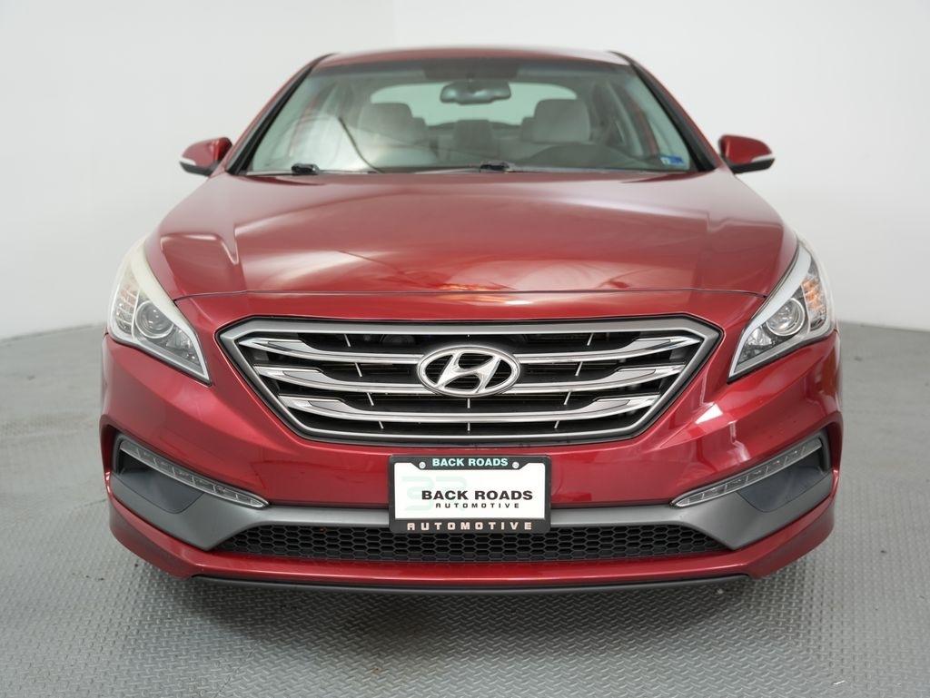 Hyundai Sonata 4dr Sdn 2.4L Sport PZEV 2015