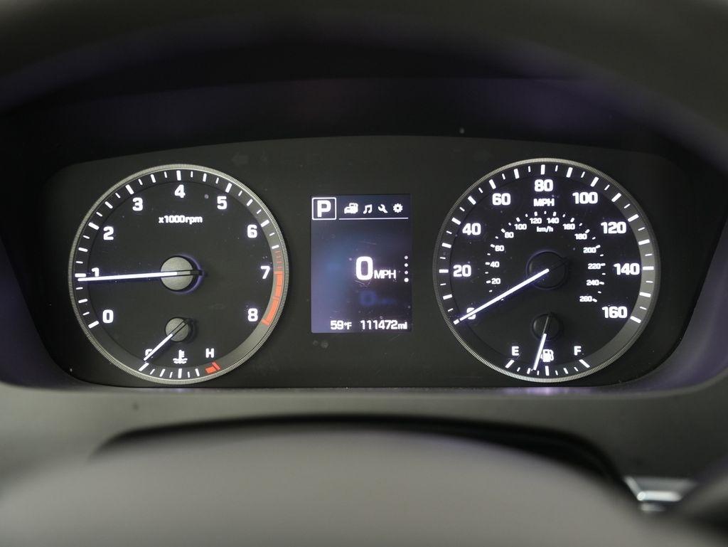 Hyundai Sonata 4dr Sdn 2.4L Sport PZEV 2015