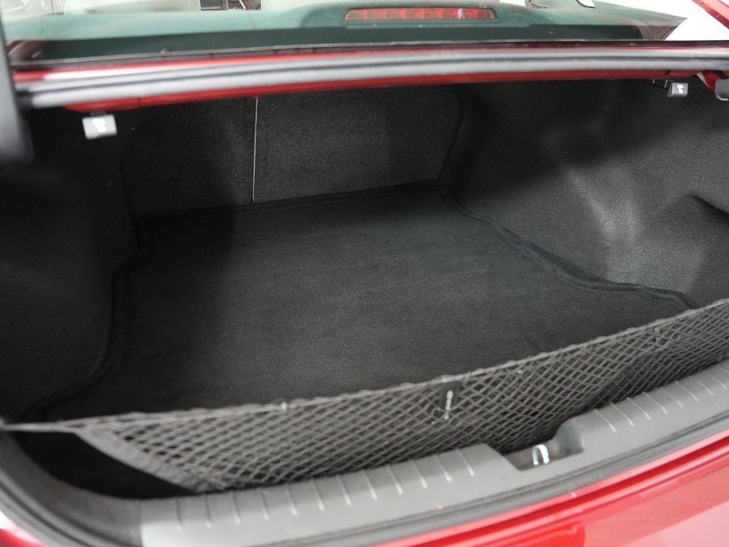 Hyundai Sonata 4dr Sdn 2.4L Sport PZEV 2015